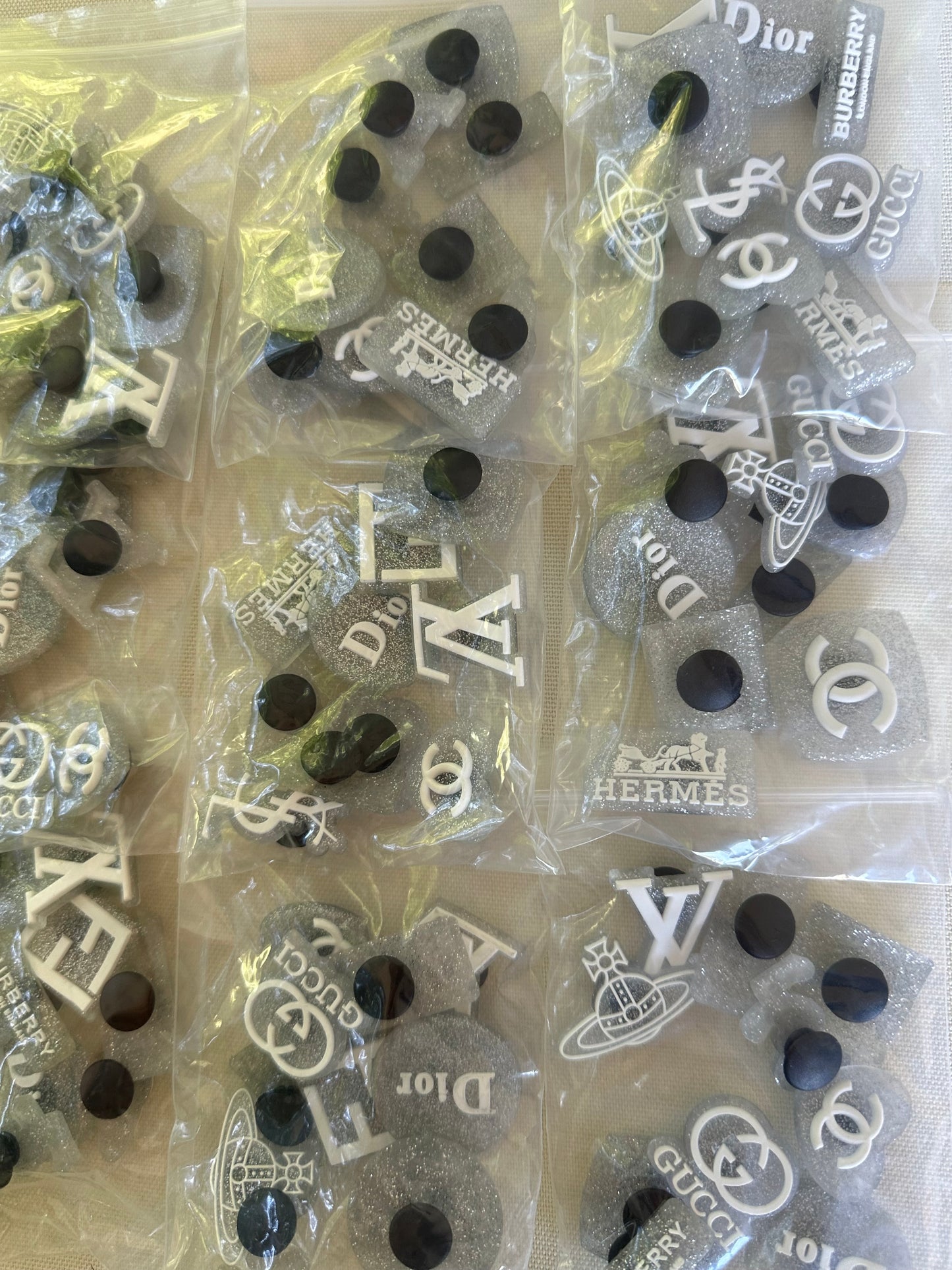 Lot 10pcs charmesluxe 💎
