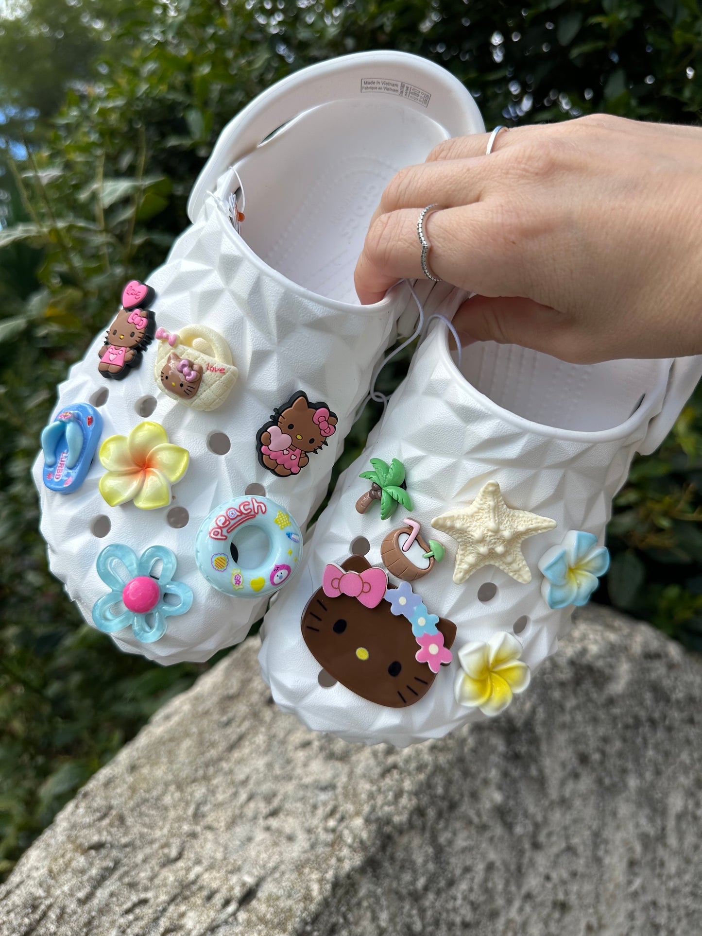 Charmes hello kitty ( lot 13pcs )
