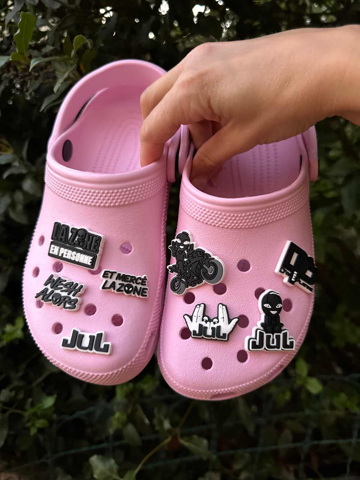 Lot de 8charms pour clogs JUL