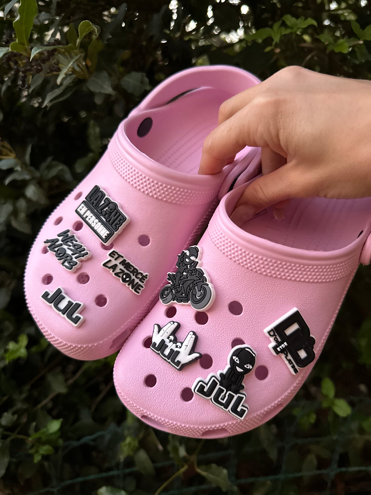 Lot de 8charms pour clogs JUL