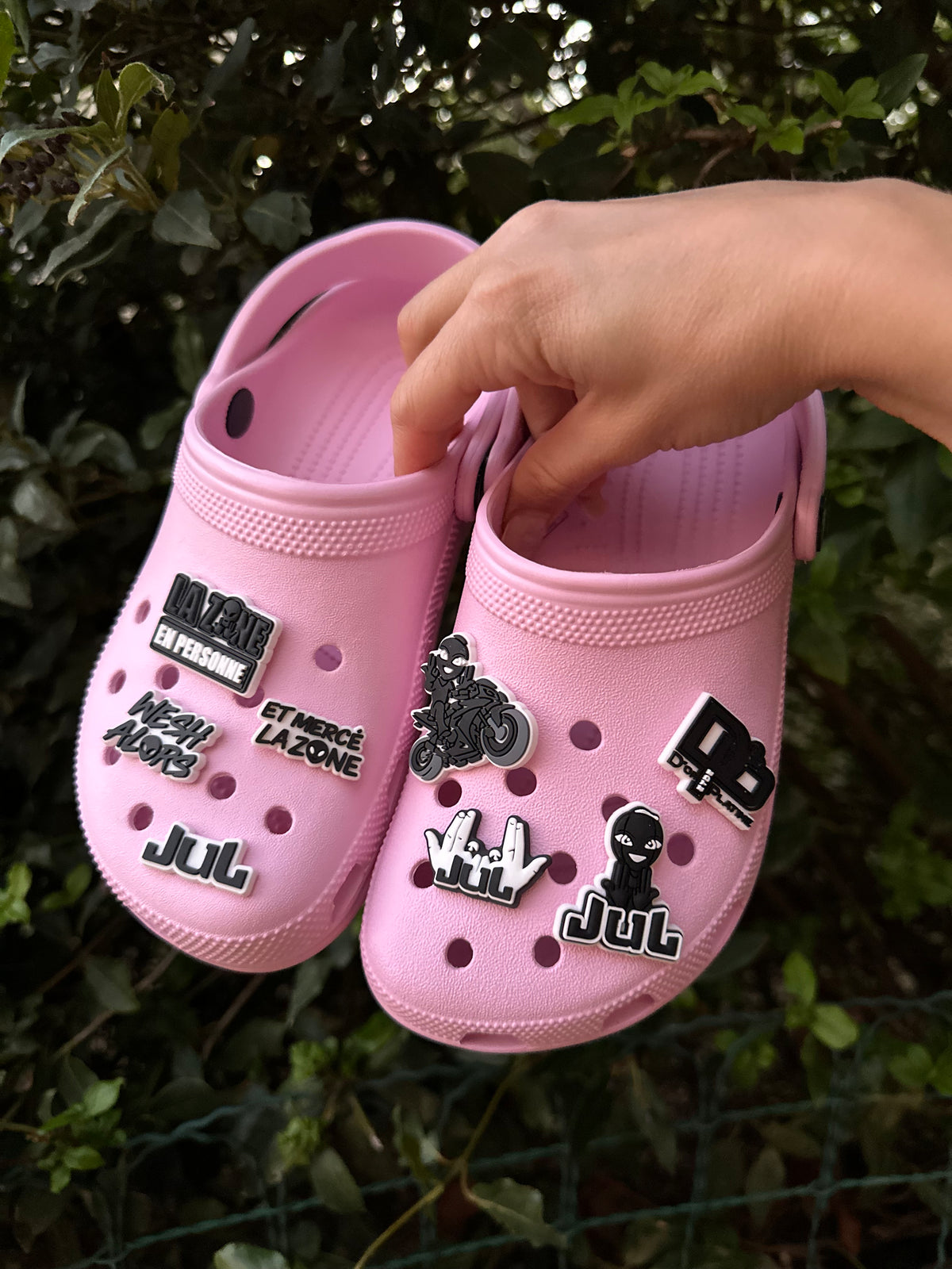 Lot de 8charms pour clogs JUL