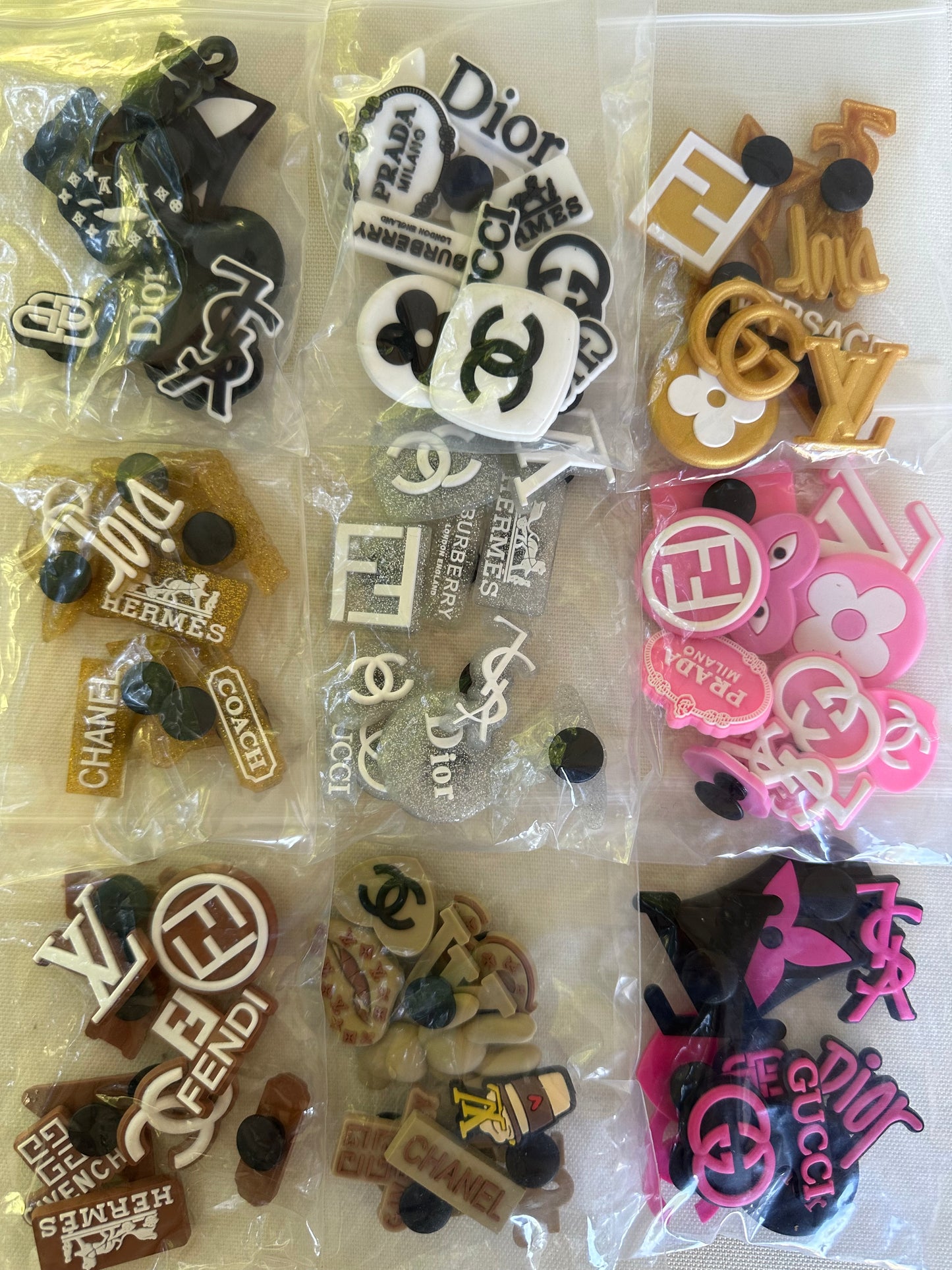 Lot 10pcs charmesluxe 💎