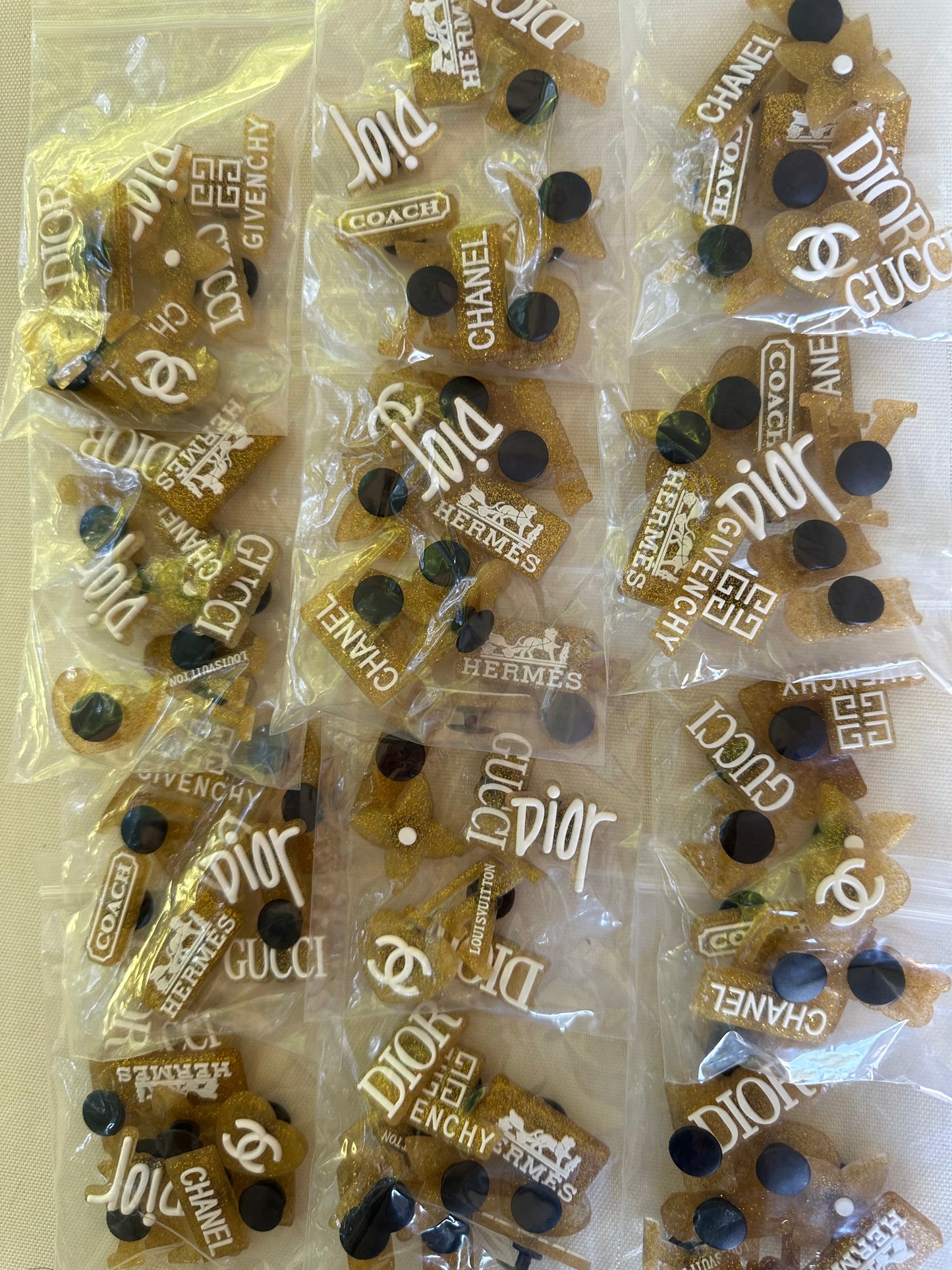Lot 10pcs charmesluxe 💎