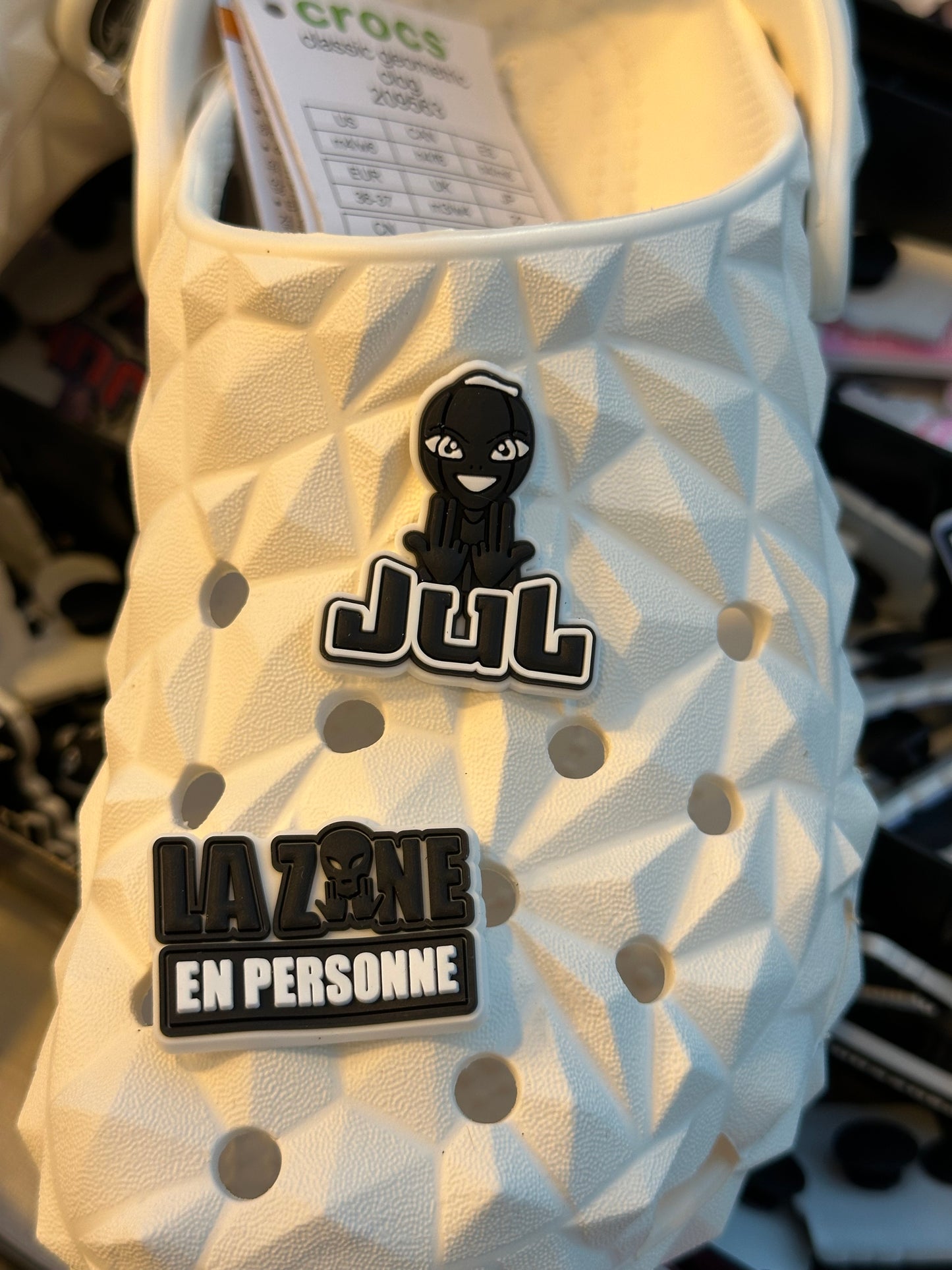 Lot de 2charms julovni
