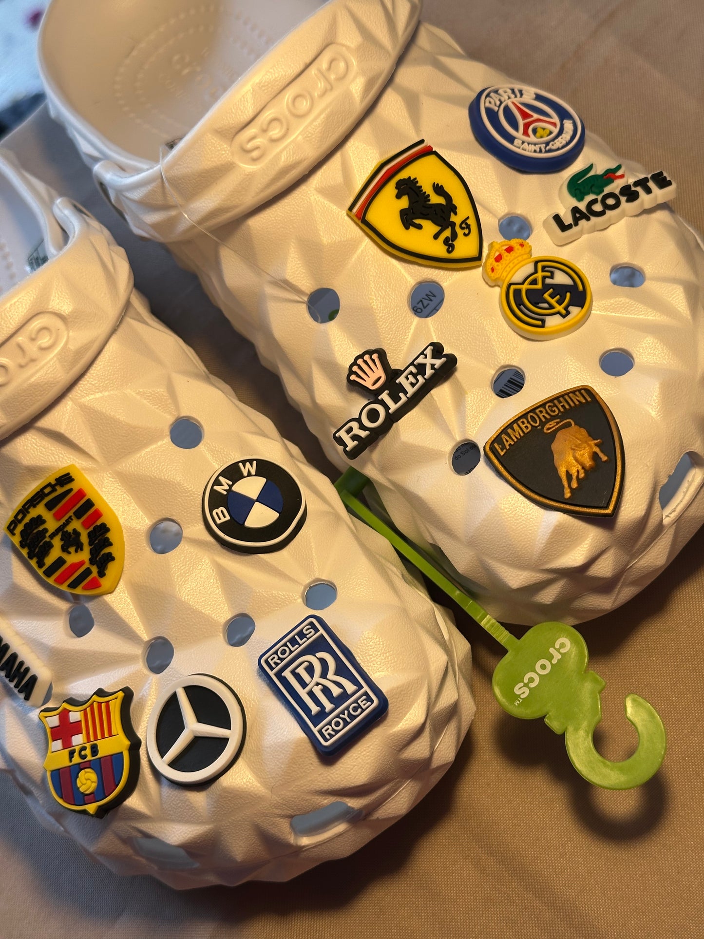 Jibbitz voiture luxe